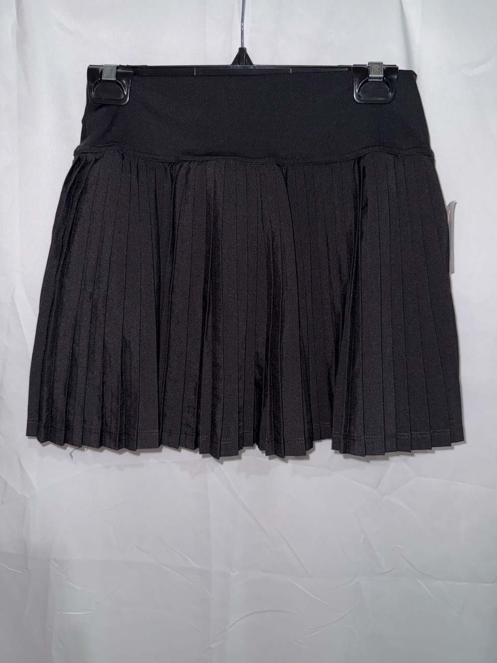 NWT Black Pleated Women's Sport Skirt with built in shorts